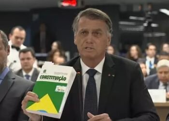 Clamor por Justiça: A Prisão Injusta de Bolsonaro Coloca em Risco a Vida do Maior Líder da Direita!