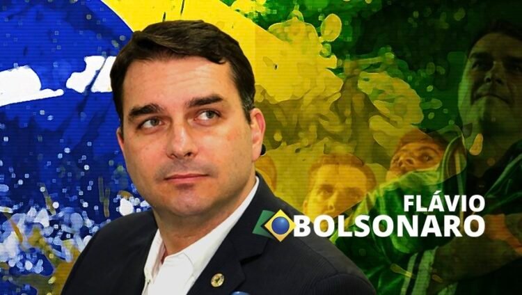 Flávio Bolsonaro Surge como Herdeiro Político de Jair em Meio a Crise no Centrão