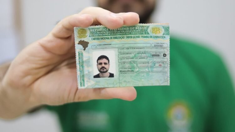 Governo Federal Impõe Teto de R$ 180 para Exames Obrigatórios da CNH no Brasil