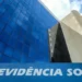 Fila do INSS chega a 2,8 milhões de pedidos pendentes no governo Lula
