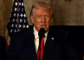Trump Anuncia Administração Temporária dos EUA na Venezuela Após Captura de Maduro