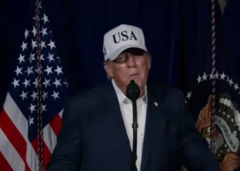 Trump promete uso de ‘força nunca antes vista’ se Irã retaliar