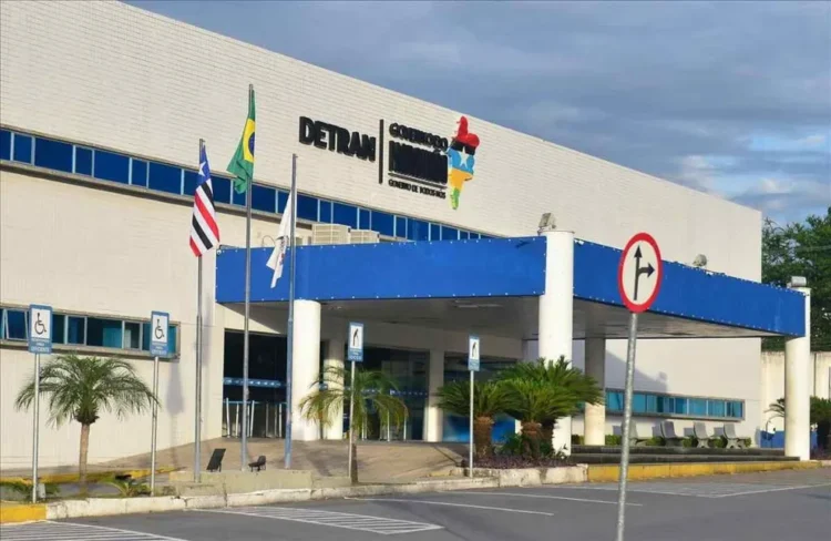 Detran-MA Acaba com Baliza e Autoriza Exame em Carro Automático