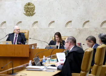 STF suspende julgamento sobre nepotismo em cargos políticos do Executivo